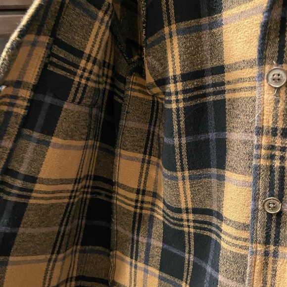 LAST CHANCE! Tentree Flannel Utility Jacket - Picture 7 of 7